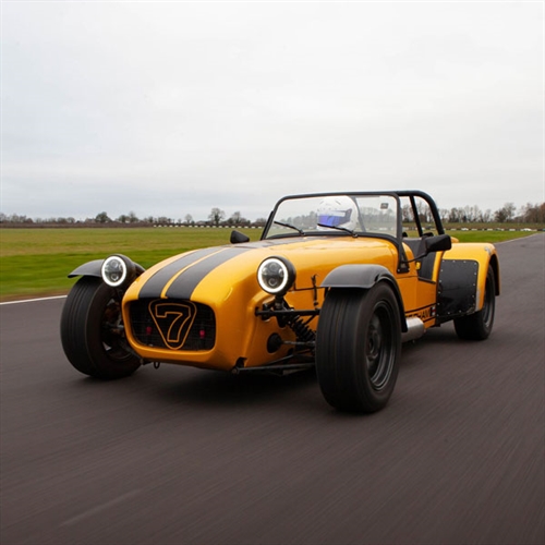 Caterham Driving Experience - Yellow Caterham Caterham Driving Experience - Yellow Caterham
